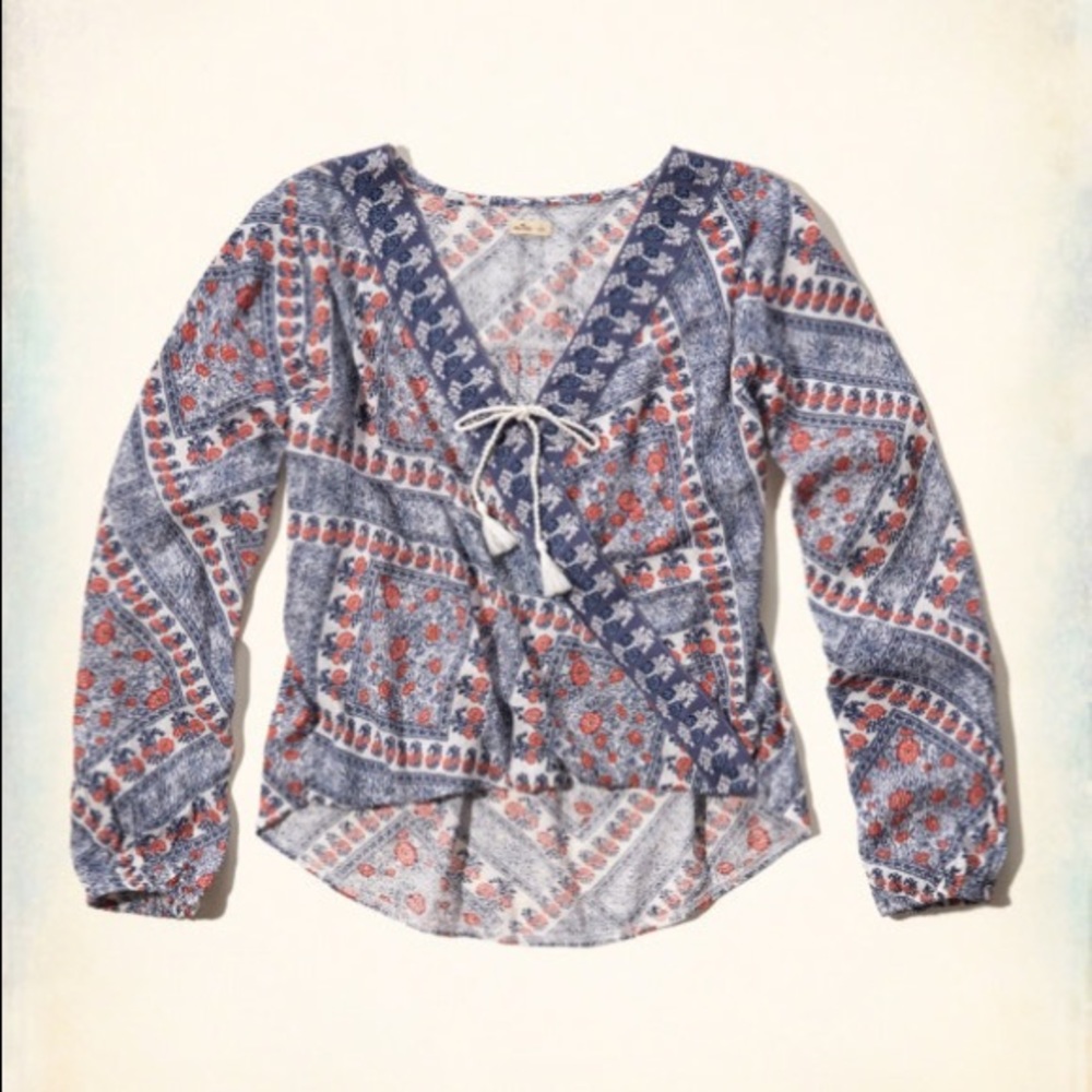 Hollister Patterned Peasant Top